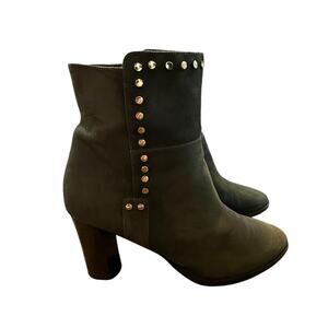 Jimmy Choo 8.5 Bethanie Olive Green $1190 Suede Studded Ankle Boots Almond Toe